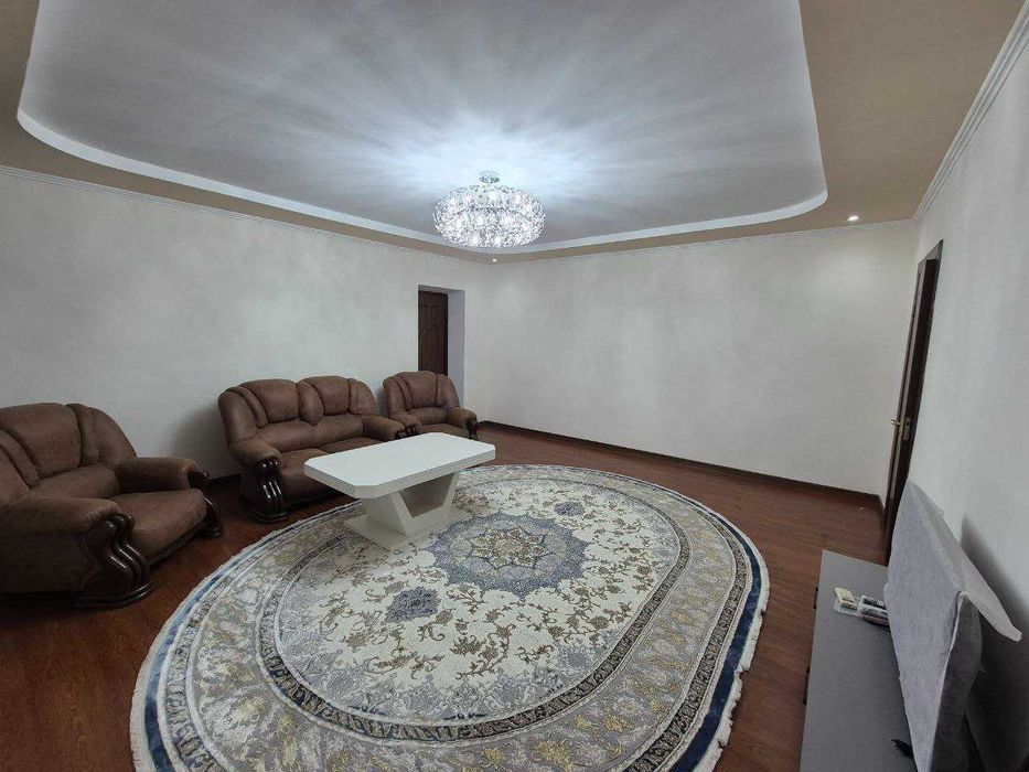 5 Продаётся квартира 3хком, ориентир Аэропорт