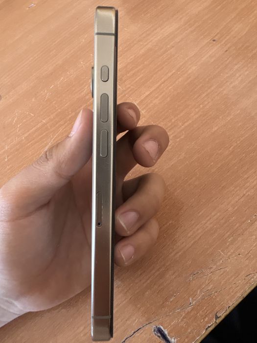 телефон ihone 15 pro