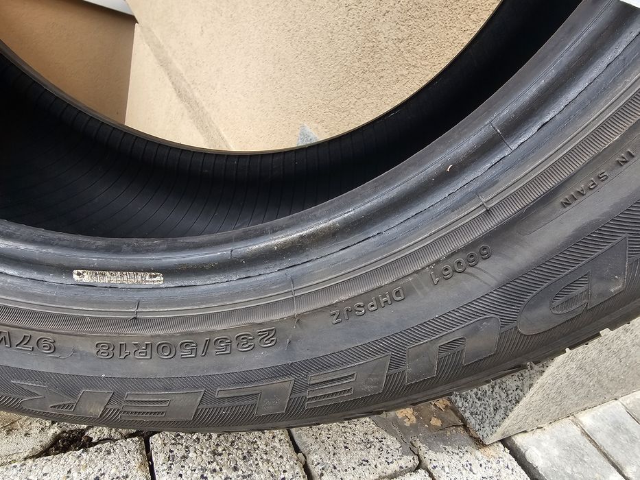 Продавам летни гуми Бриджстоун 235/50/18