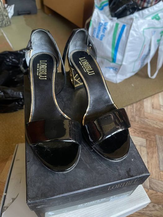 Продаю итальянскую обувь в отличном состоянии