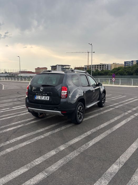 Dacia Duster 1.5 dCi 2015 | Piele | Navigație | 180.00 km