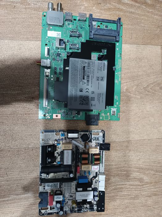 Placa si sursa smart tv samsung EU43U8072FUXXH