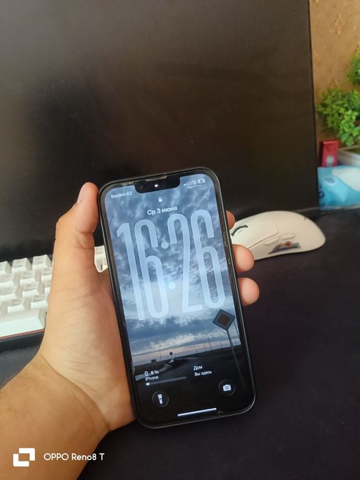 Продам Айфон 13 на 128гб