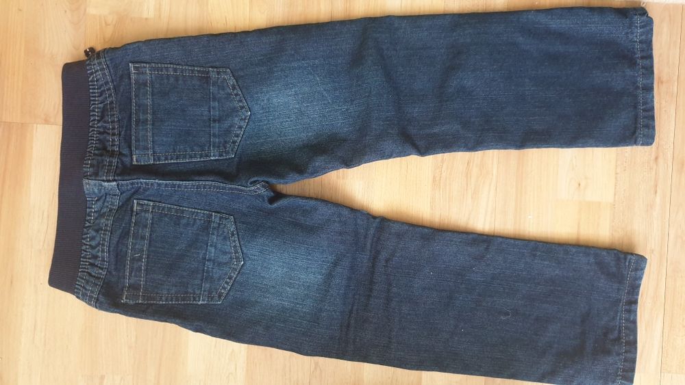 Детски дънки за момче, размер 110