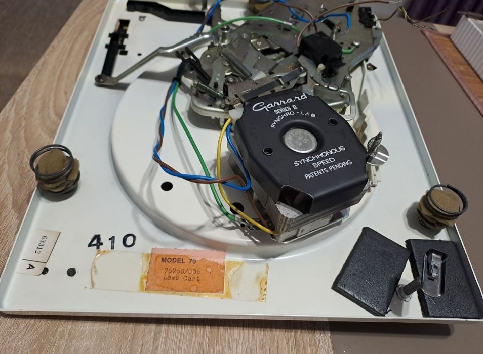 Mecanism pick-up Garrard 70, cu doza, functional parțial