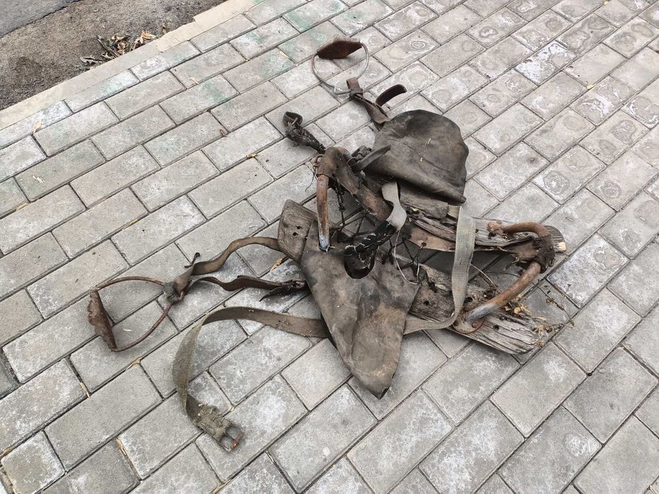 Продам седло, для лошади.