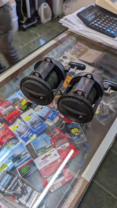 Vând mulinete Shimano TLD 25