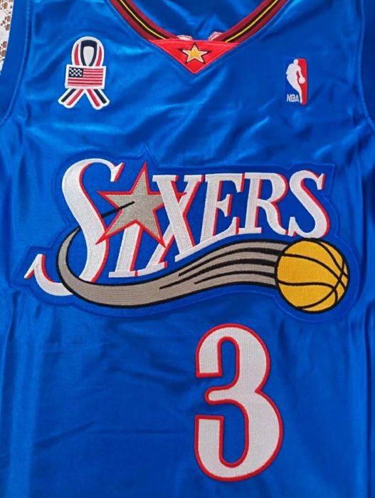 Maiou de baschet cu Allen Iverson XL (disponibil)