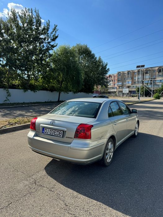 Toyota avensis 1.8 benzină 2800E