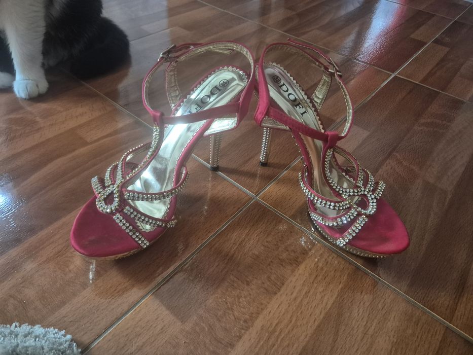 Sandale elegante
