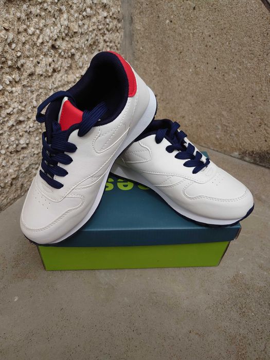 Кожени маратонки