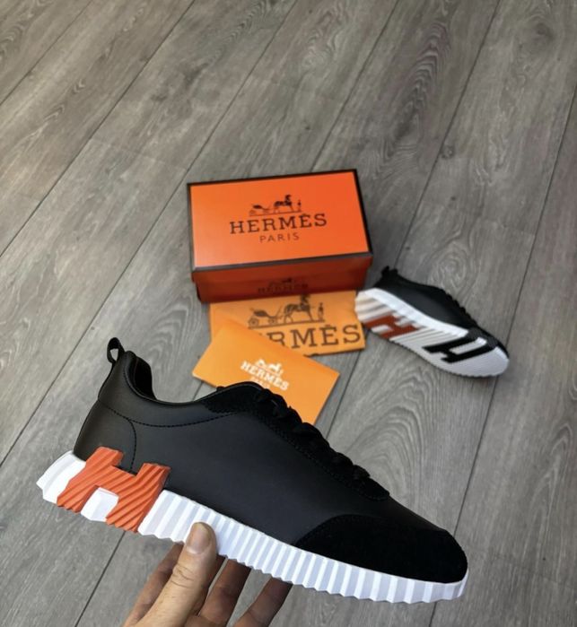 Adidasi Hermes Bouncing Black White Orange