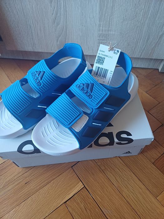 Сандали adidas 34 номер