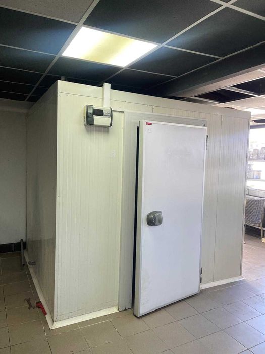 Vand echipament HORECA second hand