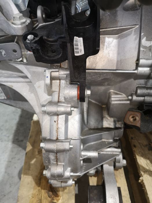 Cutie viteze manuala 6 trepte 1.5 ecoboost YZJA 200CP ford fiesta mk8