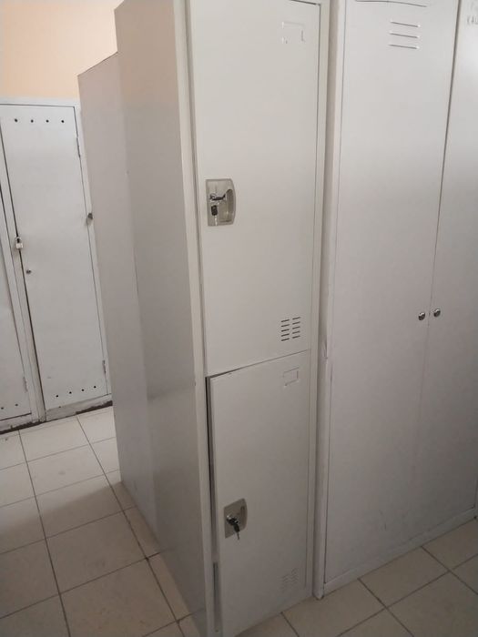 Шкаф металический  для раздевалок