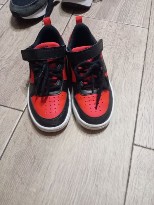 Adidași copii Nike marime 28.5