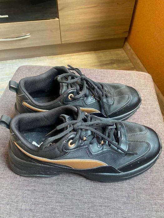Дамски обувки Puma, Adidas