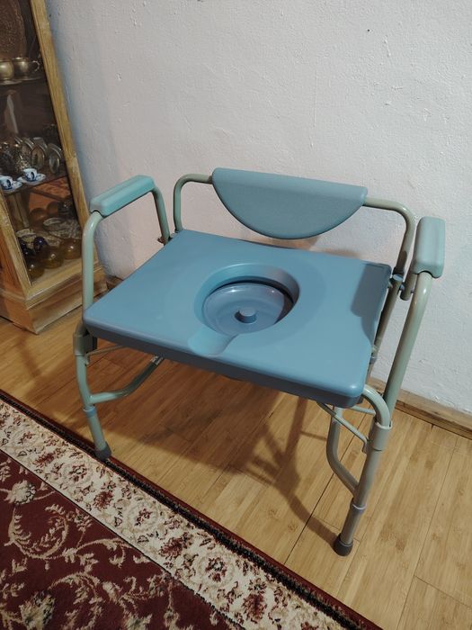 Scaun bariatric pentru toaletă 225 kg