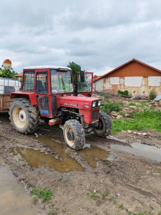 Tractor universal cu inversor