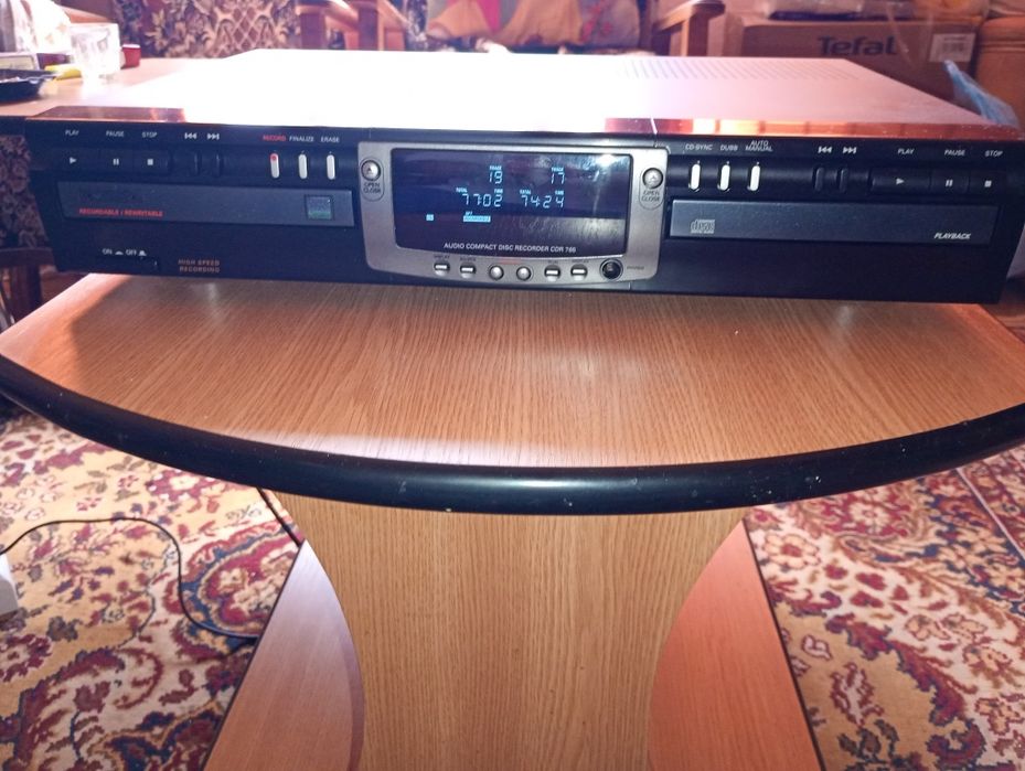 Cd player Philips CDR 765 recorder..dublu.,cititi in descriere