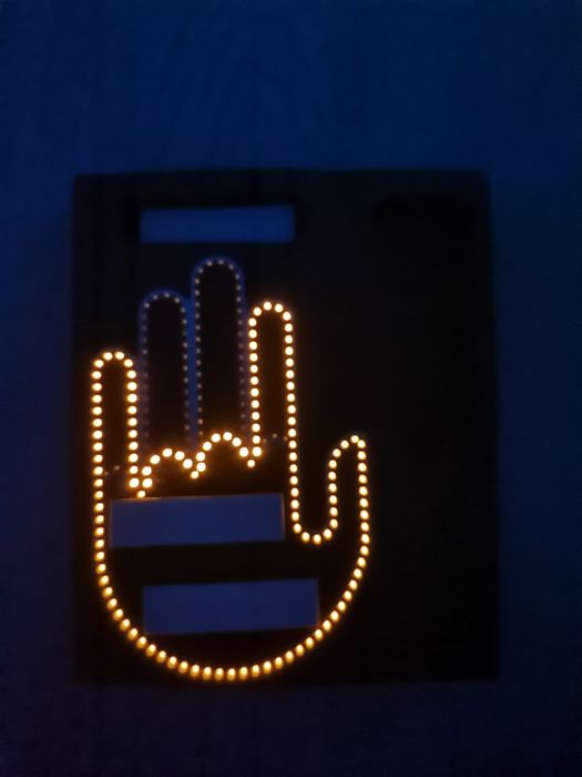 Mana led pentru luneta, căști, huse volan, huse schimbător, cablu rgb