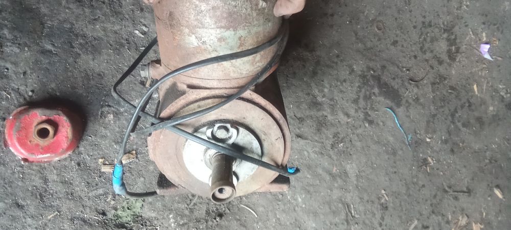 Продам электро двигатель СССР