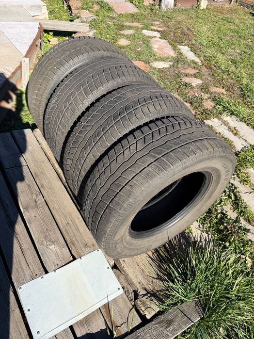 Продам Шины Липучка 265/65/17