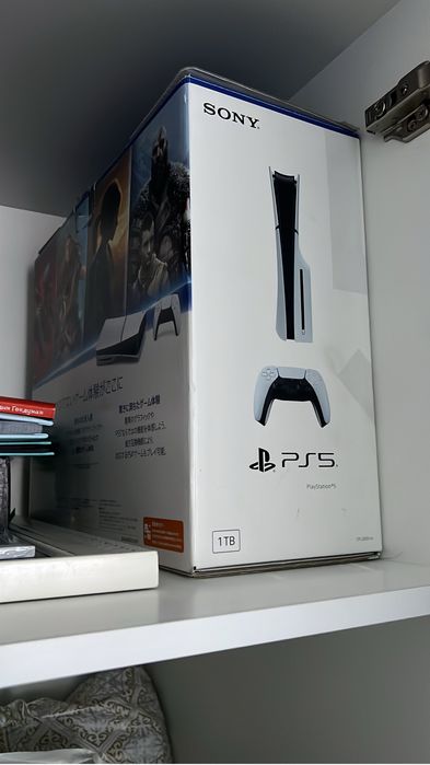 Продам PS5 с дисководом