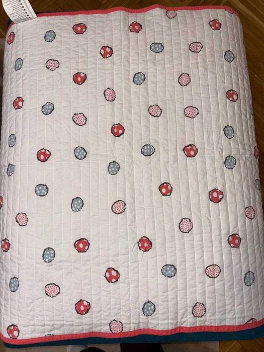 Ikea Bussig тънка бебешка капитонирана завивка