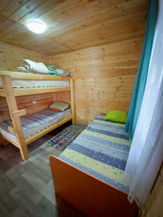 Домики на Самарском побережье Бухтармы