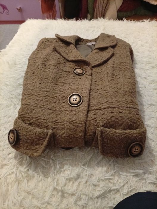 Pardesiu pentru femei, potrivit pentru primăvară -toamna