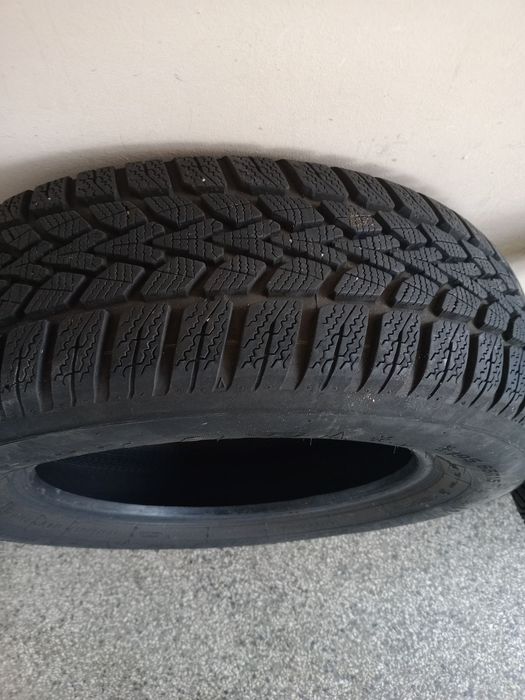 Зимни гуми DUNLOP 2 бр.