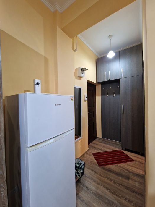 Garsoniera de închiriat