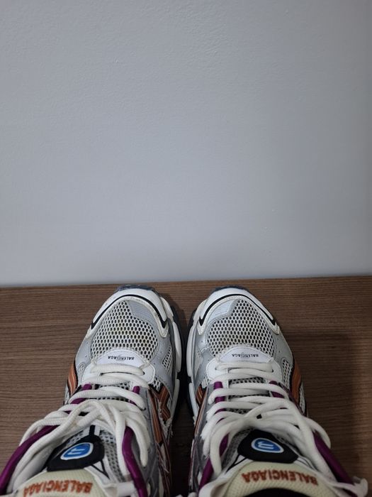 Balenciaga runners