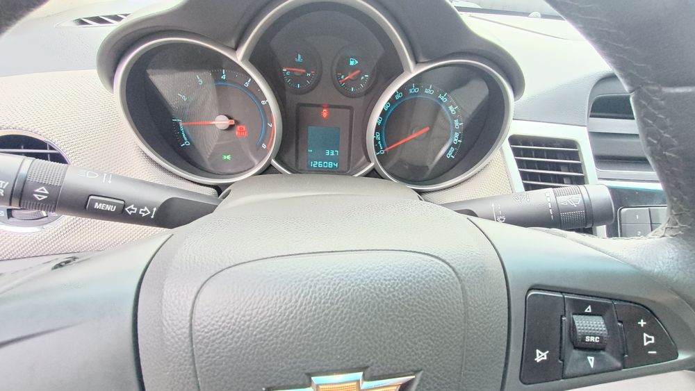 Vând Chevrolet Cruze , 1.6 benzina, 2010, 126000 km