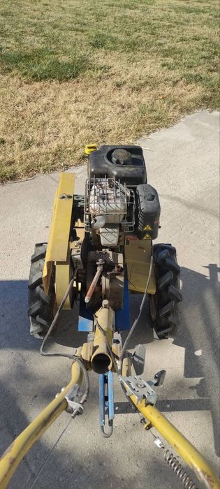 Продавам мотоблок НЕВА