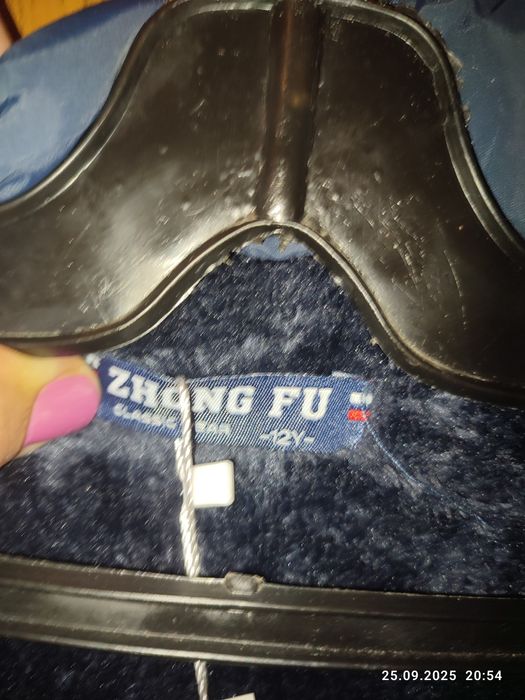 НОВО детско елече, от 6-8 годинки