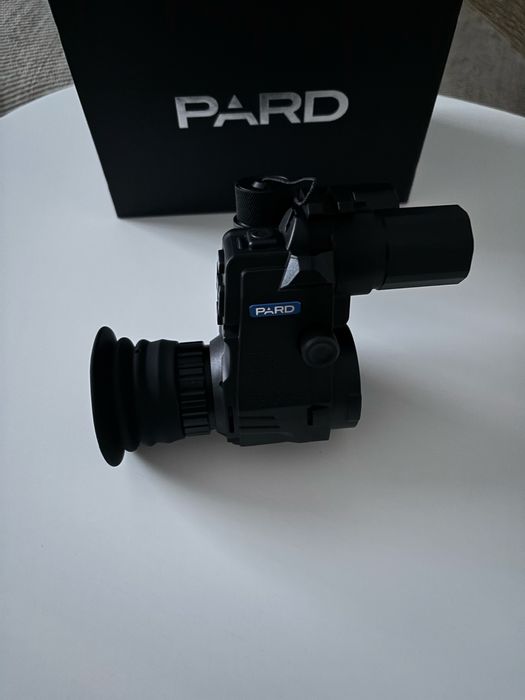 Dispozitiv clip on cu viziune nocturna Pard NV007SP LRF 940nm