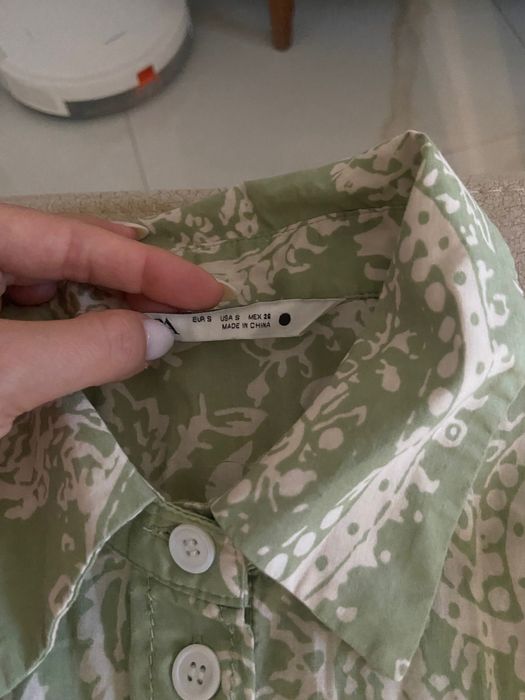 Лятна къса рокля на Zara с колан