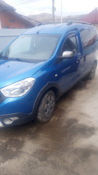 Vând Dacia Dokker Stepway