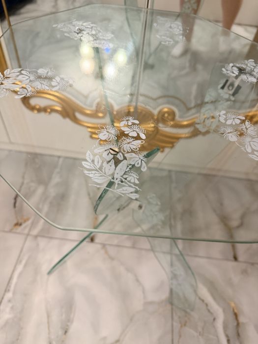 Masa cristal cafea