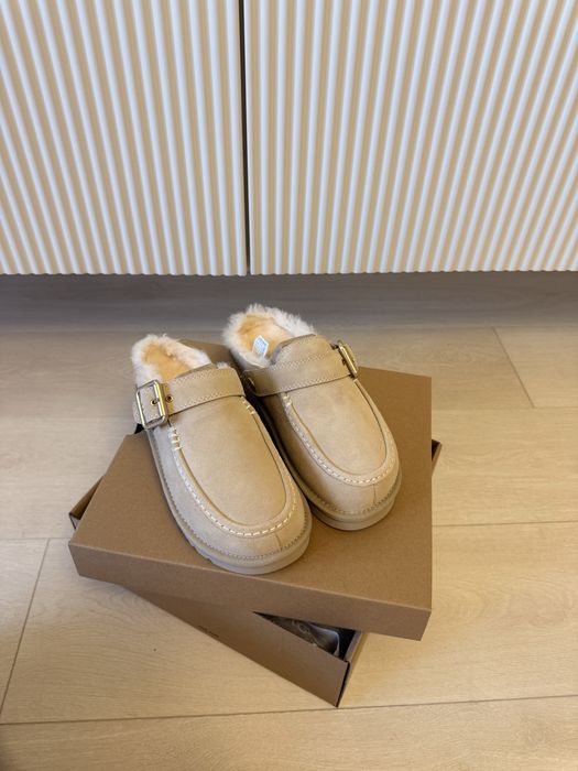 papuci UGG Goldenstar Evelina