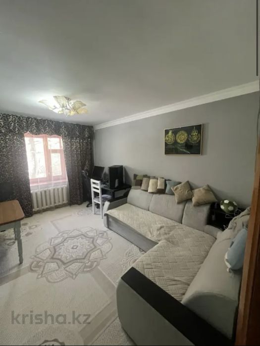 Продам 4х комнатную квартиру