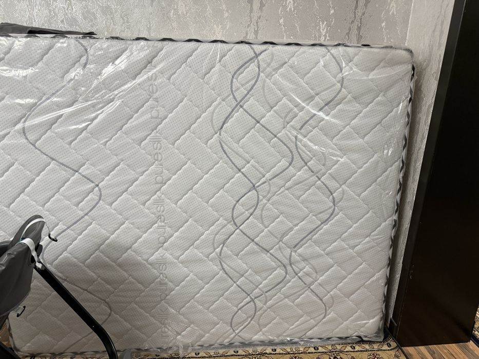 Матрас для дивана