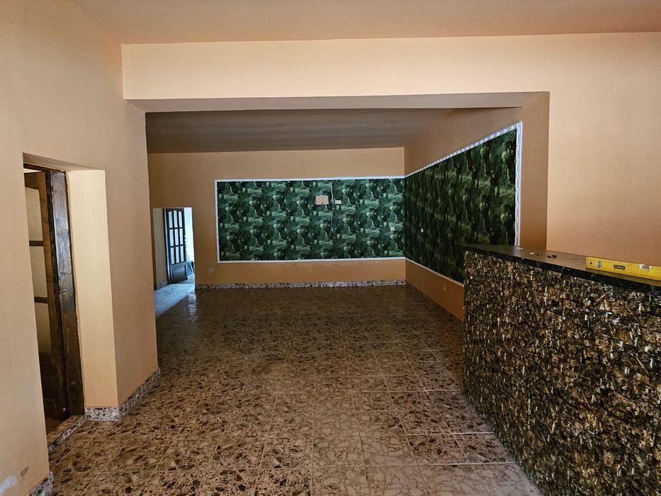 Imobil de vânzare, cu destinație versatila