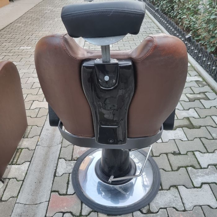 Scaun și scafă coafor frizerie