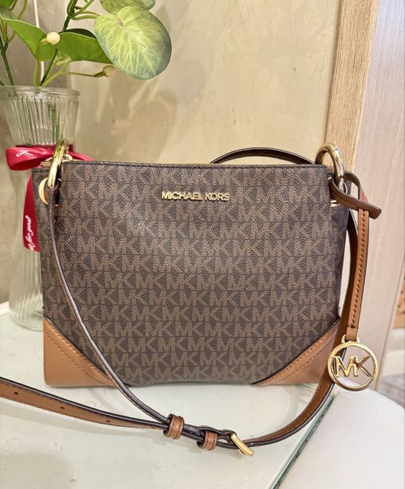 Сумка Michael Kors огиринал.