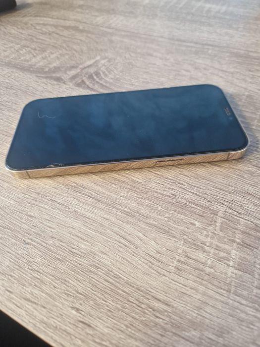Vând iPhone 12 Pro Max Gold, 128 GB impecabil