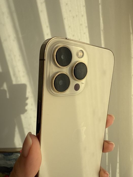 Iphone 13ProMax Gold